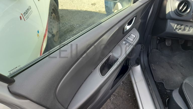Renault Clio 1.5 DCI 90CV