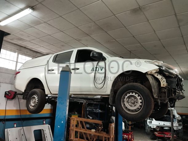 Mitsubishi L200 2.4DI-D 4WD 154CV