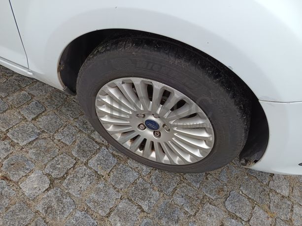 Ford Focus · Ano 2009