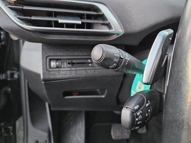 Peugeot 5008 · Ano 2017