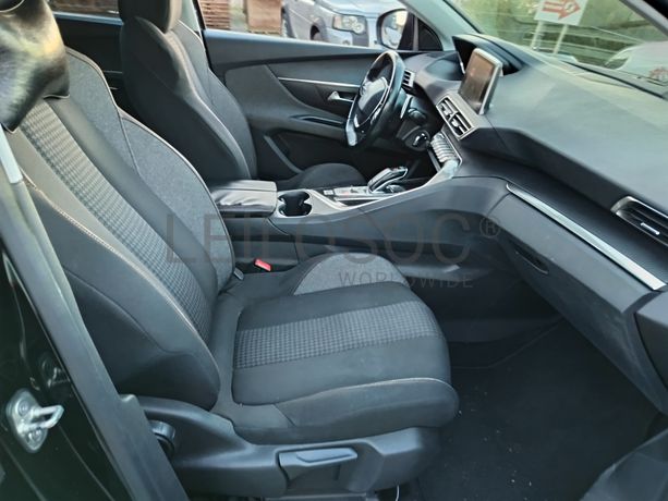 Peugeot 5008 · Ano 2017