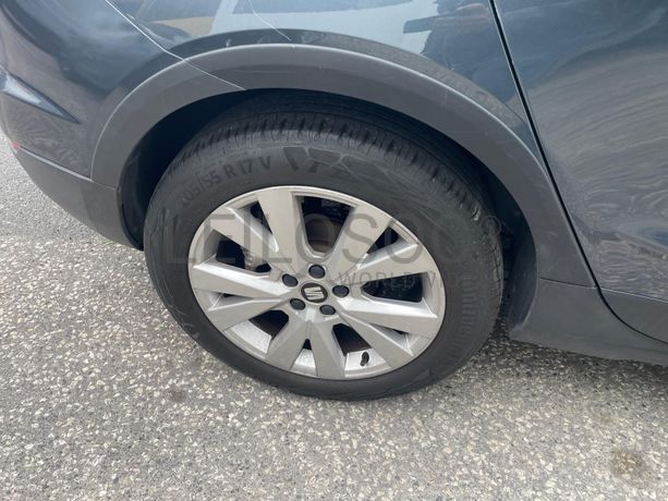 Seat Arona · Ano 2021