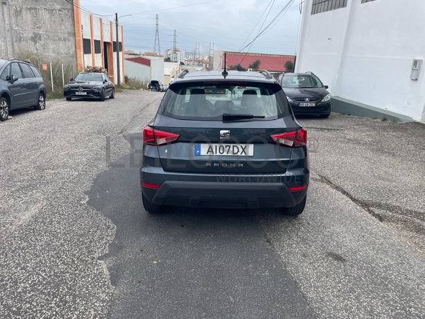 Seat Arona · Ano 2021