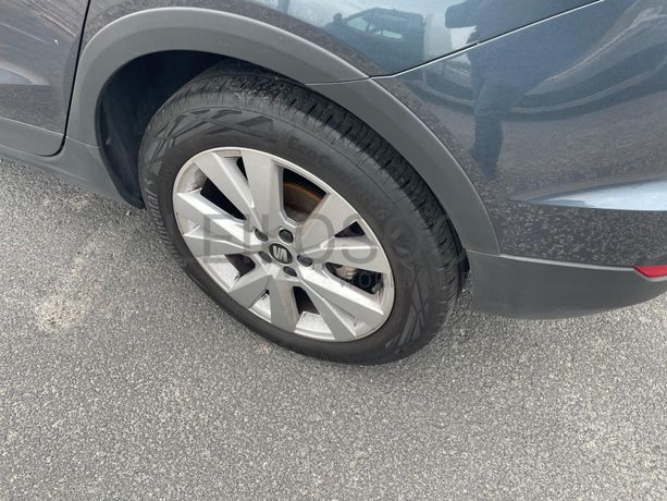 Seat Arona · Ano 2021