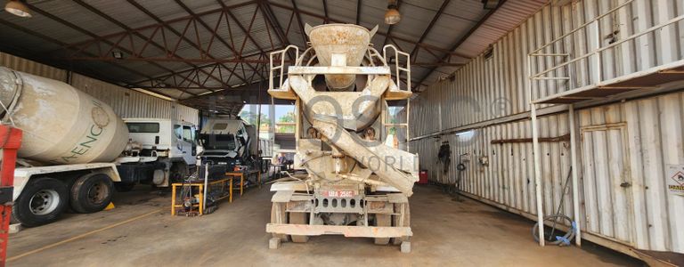 TATA 7M3 Concrete Mixer Truck