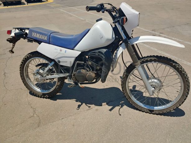 Moto YAMAHA DT 125