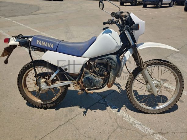 Moto YAMAHA DT 125