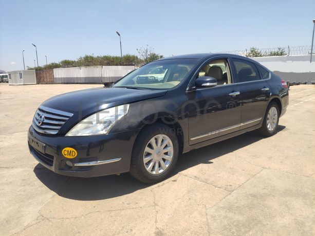 Voiture NISSAN TEANA 250XL