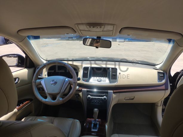 Voiture NISSAN TEANA 250XL