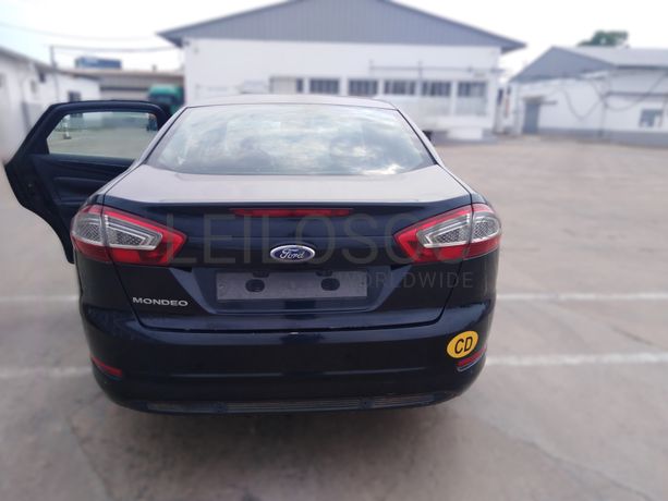 Voiture FORD Mondeo