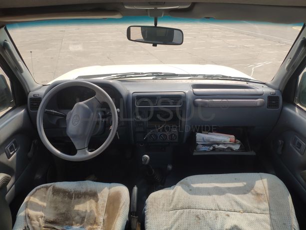 Voiture TOYOTA Prado