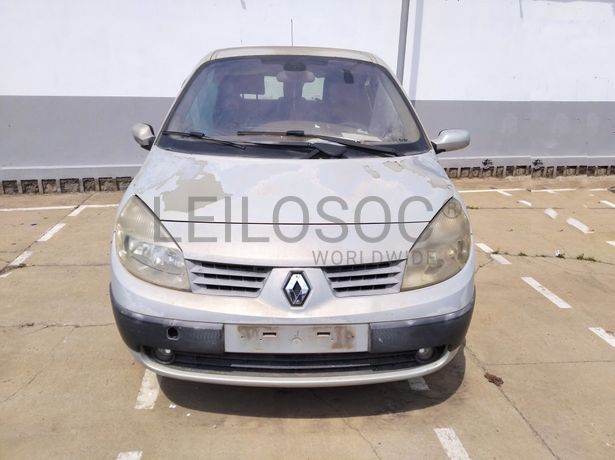 Voiture RENAULT Scenic