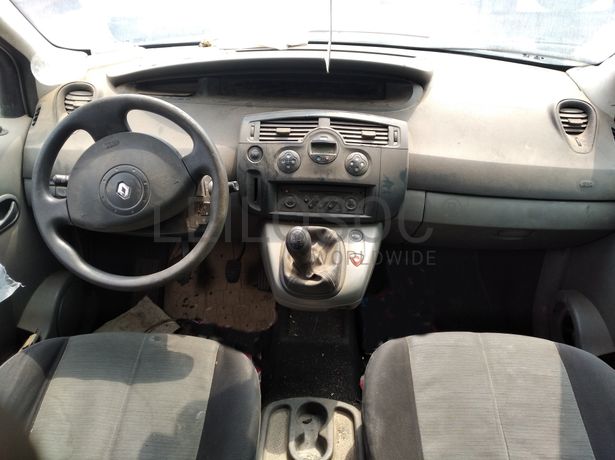 Voiture RENAULT Scenic