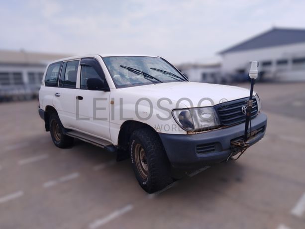 Voiture TOYOTA Land Cruiser