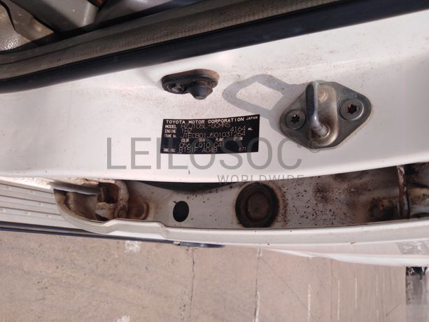 Voiture TOYOTA Land Cruiser