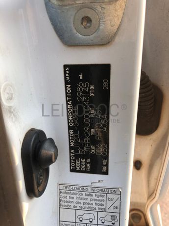 Voiture TOYOTA Prado