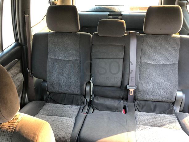 Voiture TOYOTA Prado