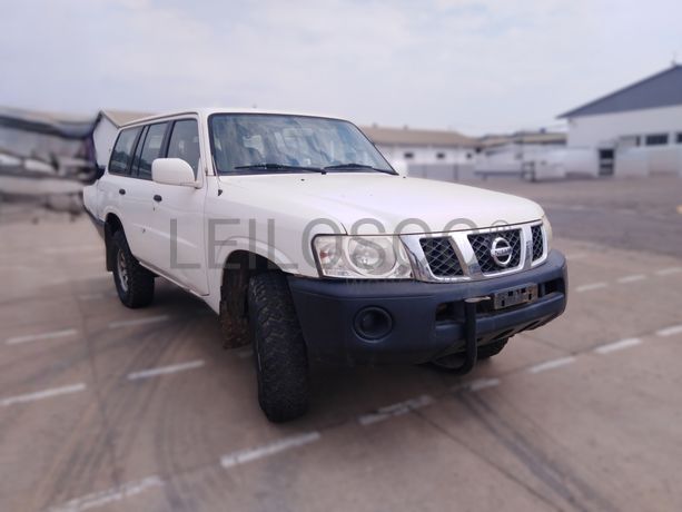 Voiture NISSAN Patrol