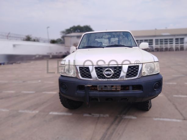 Voiture NISSAN Patrol