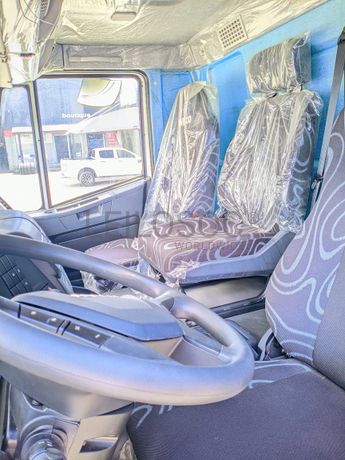 Camion IVECO Trakker 380 (2018)