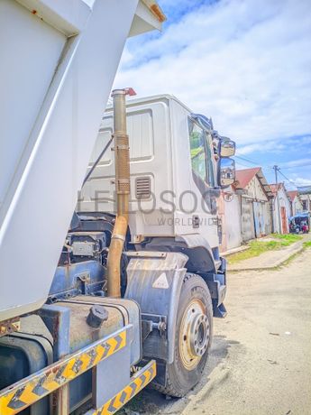 Camion IVECO Trakker 380 (2018)