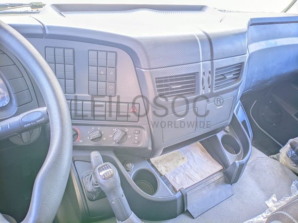 Camion IVECO Trakker 380 (2018)