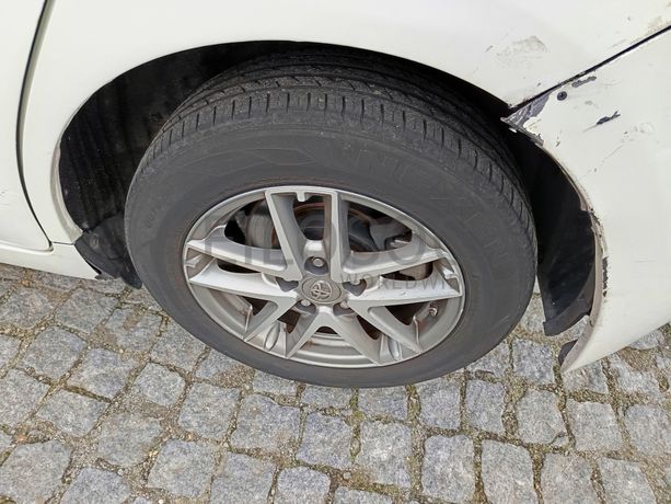 Toyota Verso · Ano 2015