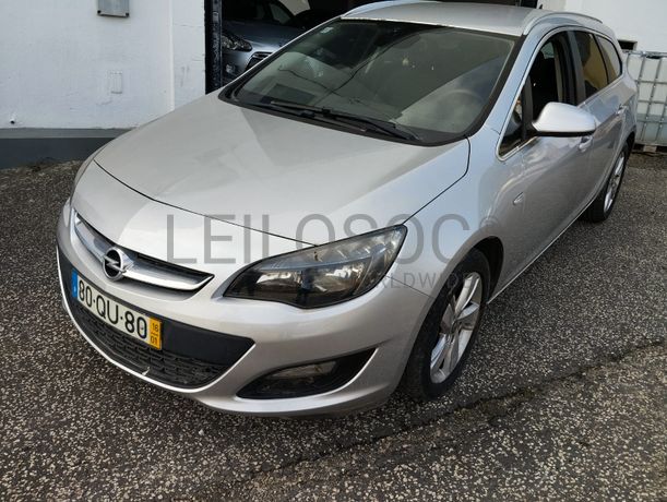 Opel Astra · Ano 2016
