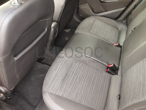 Opel Astra · Ano 2016