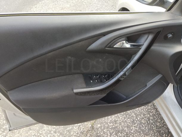 Opel Astra · Ano 2016