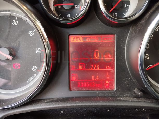 Opel Astra · Ano 2016