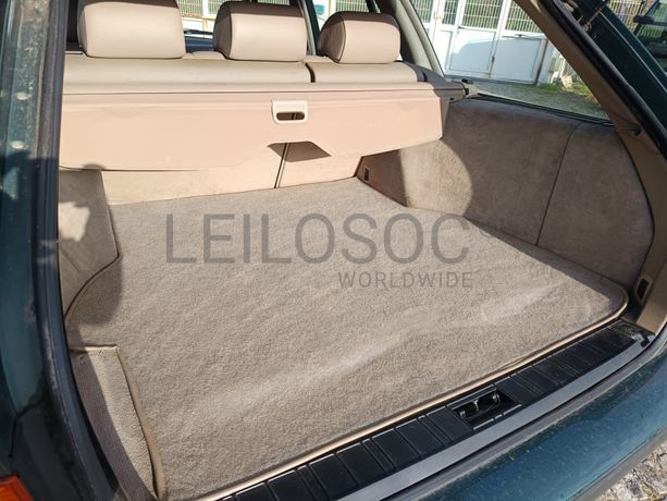 BMW 525i Touring · Ano 1992