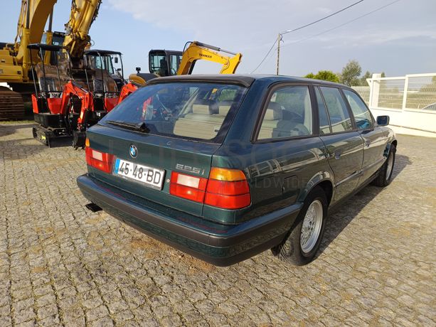 BMW 525i Touring · Ano 1992