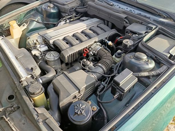 BMW 525i Touring · Ano 1992