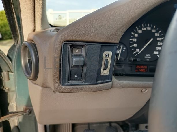 BMW 525i Touring · Ano 1992