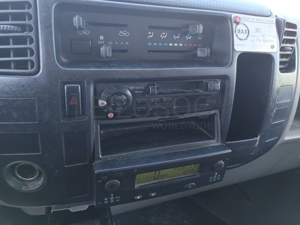 Toyota Dyna · Ano 2005