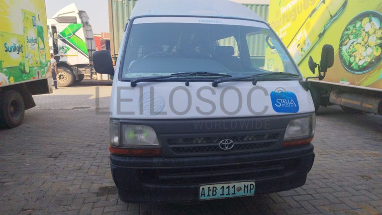 TOYOTA HIACE HIACE 5L