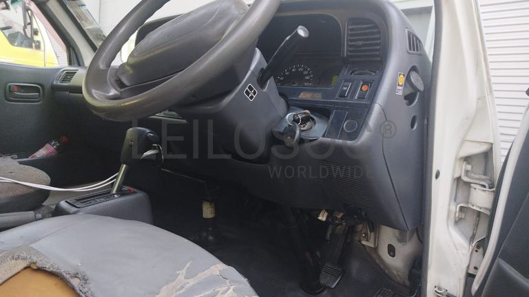 TOYOTA HIACE HIACE 5L