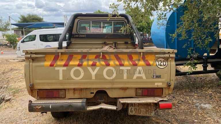 Toyota/Landcruiser
