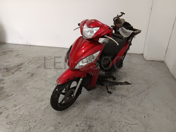 Honda Vision NSC 110 · Ano 2012