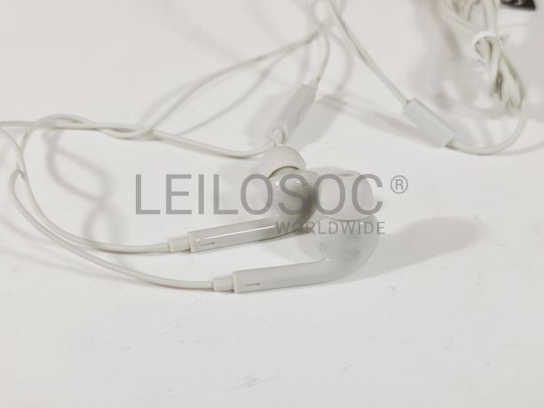 Conjunto Coluna Bluetooth e Fones Auriculares