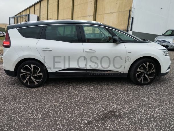 Renault Grand Scénic · Ano 2018 · 7 Lugares
