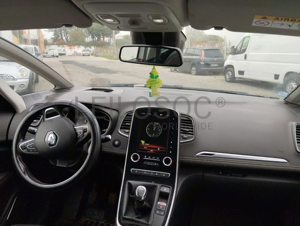 Renault Grand Scénic · Ano 2018 · 7 Lugares