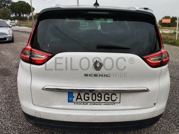 Renault Grand Scénic · Ano 2018 · 7 Lugares