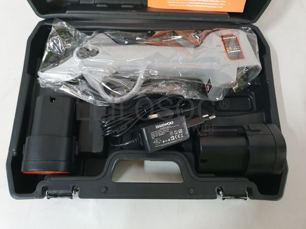 Tesoura de poda Daewoo