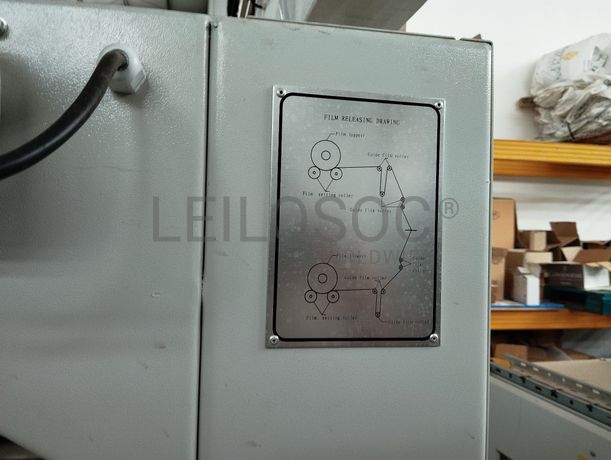 Máquina de Embalar Retrátil