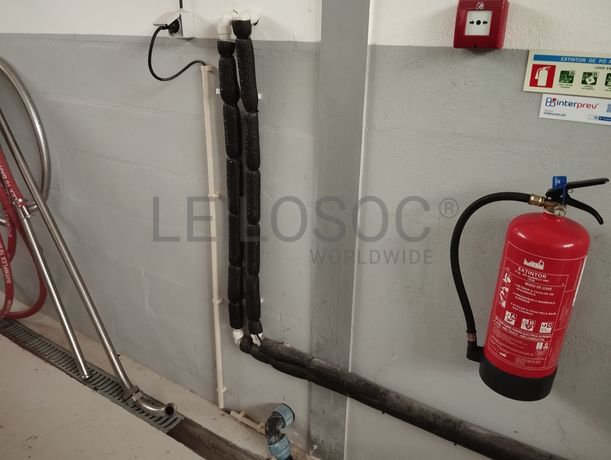 Mangueiras · Válvulas · Manómetros · Bomba Submersível · Estantes · Frigorífico · Tubagens