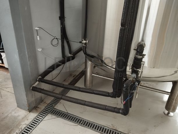 Mangueiras · Válvulas · Manómetros · Bomba Submersível · Estantes · Frigorífico · Tubagens