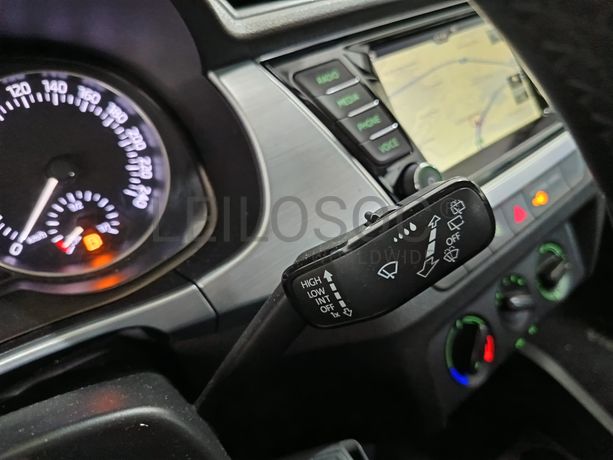 Skoda Fabia · Ano 2016