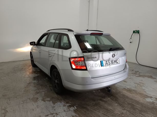 Skoda Fabia · Ano 2016